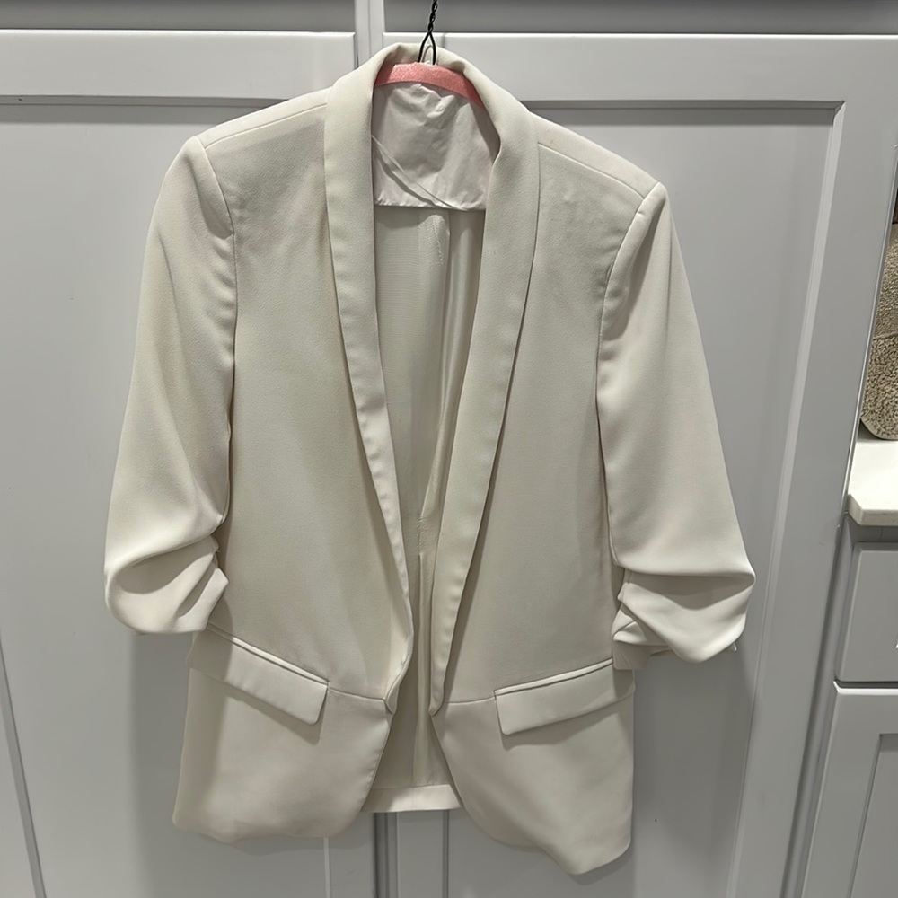 Zara White Oversized Blazer